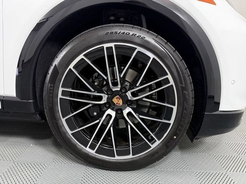 New 2026 Porsche Cayenne Electric AWD/4WD image 11