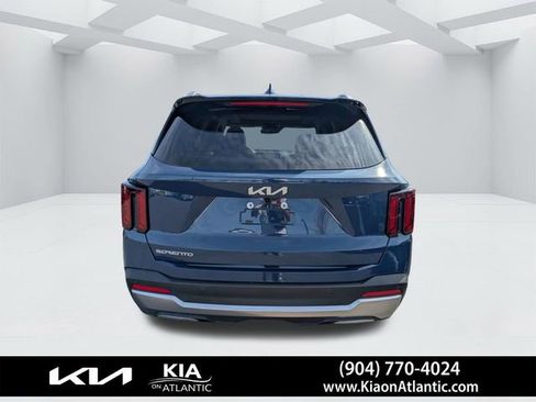 New 2026 Kia Sorento EX w/ EX Premium Package FWD image 4