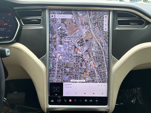 Used 2017 Tesla Model X 100D image 17