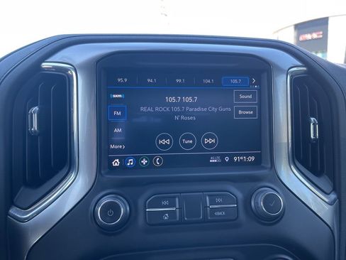 Used 2021 Chevrolet Silverado 1500 LT Trail Boss w/ Bed Protection Package AWD/4WD image 19