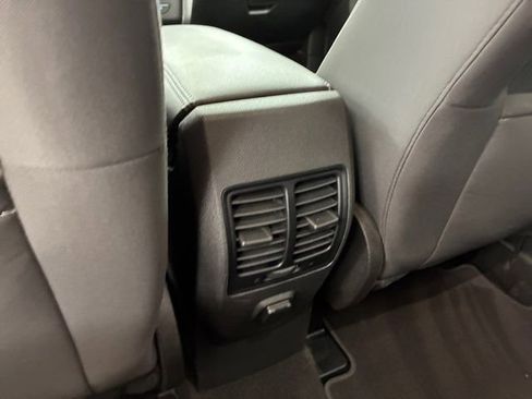 Used 2018 Ford Escape SE AWD/4WD image 19