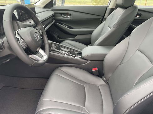 New 2025 Honda Accord Touring image 4