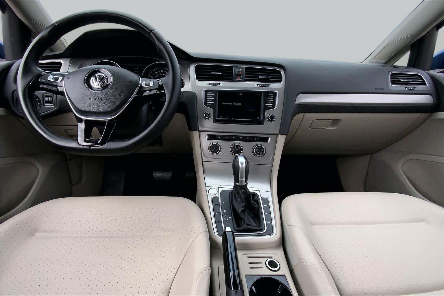 Used 2017 Volkswagen Golf Wolfsburg Edition FWD image 15