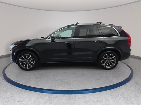 Used 2017 Volvo XC90 T6 Momentum w/ Vision Package AWD/4WD image 8