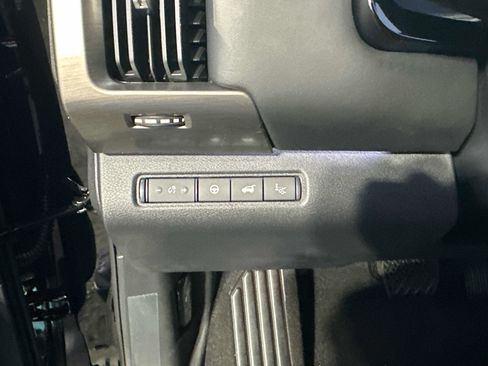 New 2025 Nissan Pathfinder Platinum image 24