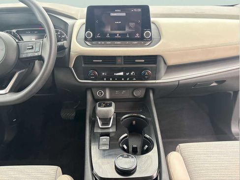 Used 2023 Nissan Rogue SV image 28