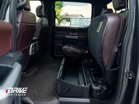 Used 2017 Ford F250 Platinum w/ Platinum Ultimate Package image 26