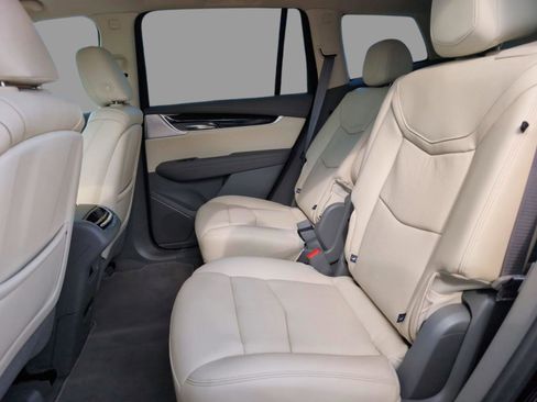 New 2025 Cadillac XT6 Premium Luxury image 30