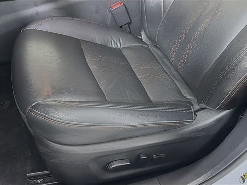 Used 2024 Nissan Altima 2.0 SR FWD image 24