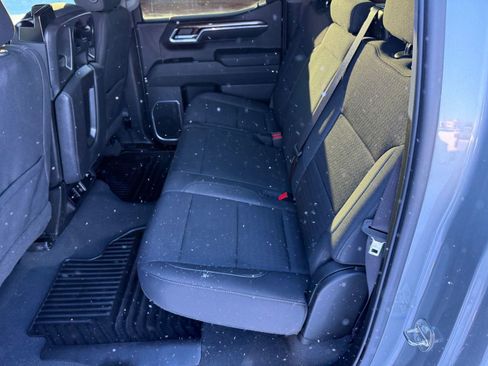 Used 2023 Chevrolet Silverado 1500 LT image 26