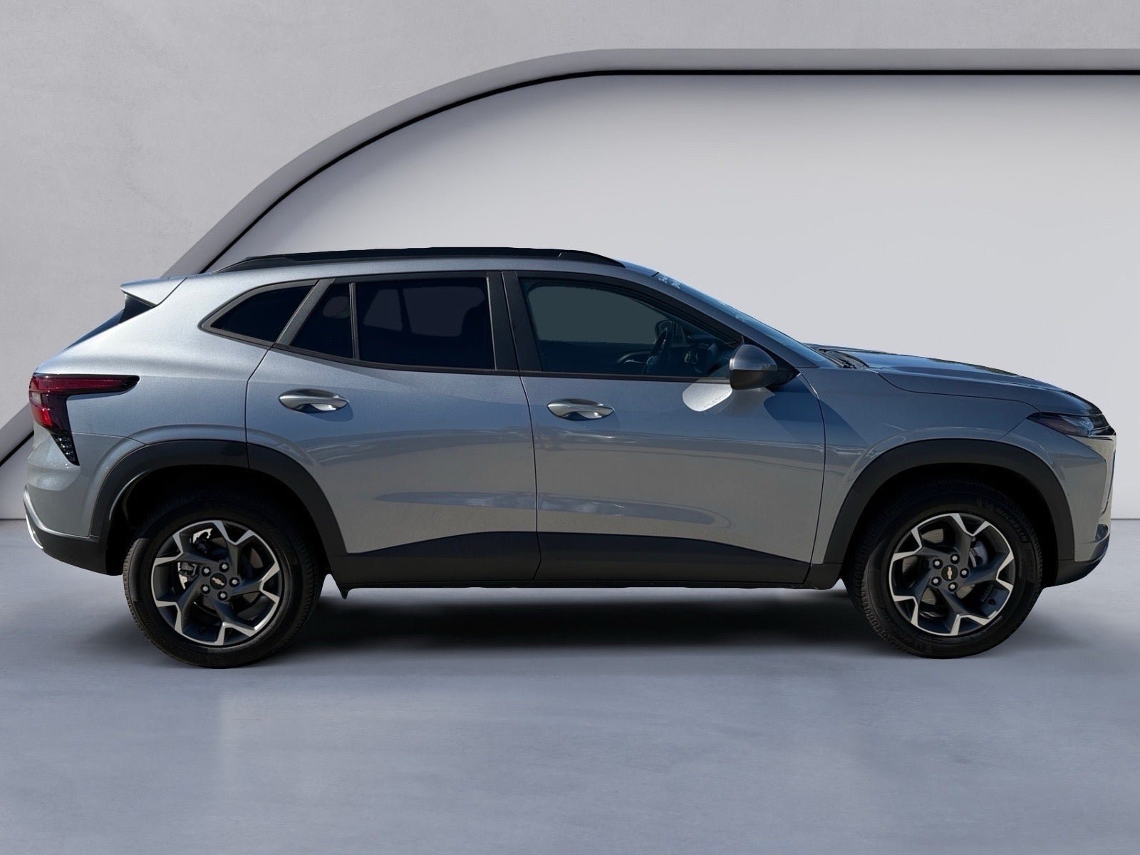 Used 2024 Chevrolet Trax LT w/ LT Convenience Package FWD image 6