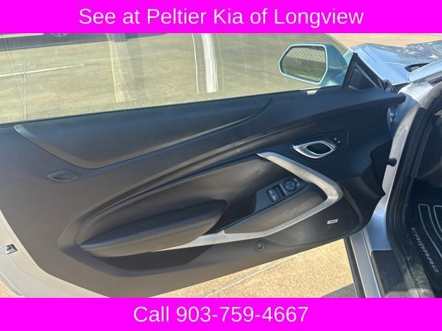 Used 2017 Chevrolet Camaro LT RWD image 12