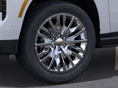 New 2026 Chevrolet Tahoe High Country AWD/4WD image 9