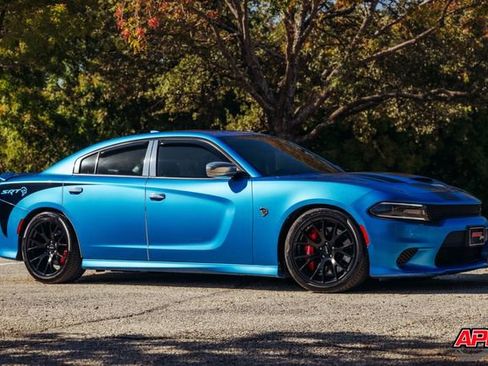 Used 2015 Dodge Charger SRT Hellcat image 34