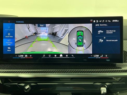 Used 2025 BMW X5 M Competition w/ Executive Package image 48