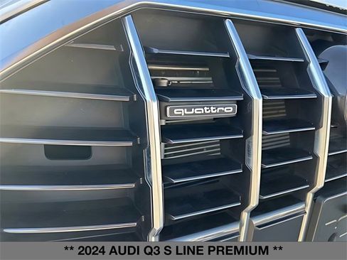 Used 2024 Audi Q3 2.0T Premium image 10