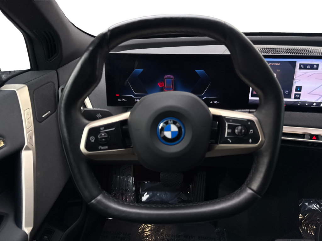 Used 2024 BMW iX xDrive50 w/ Premium Package AWD/4WD image 57