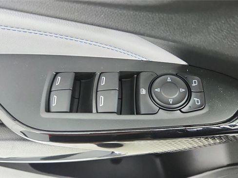 New 2026 Chevrolet Trax LT FWD image 10