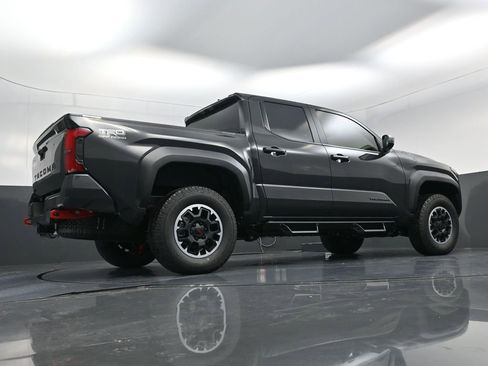 New 2026 Toyota Tacoma TRD Off-Road AWD/4WD image 19