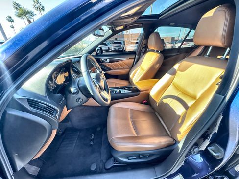 Used 2024 INFINITI Q50 Sensory image 10