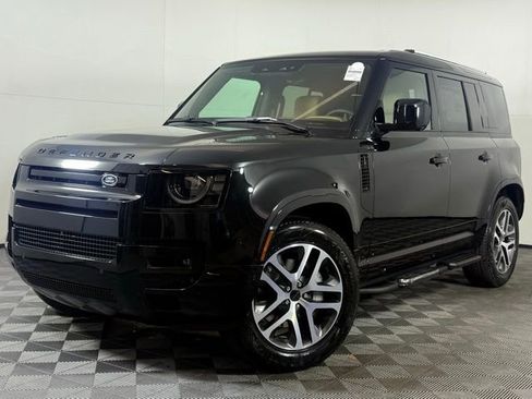 New 2026 Land Rover Defender 110 X-Dynamic SE image 1