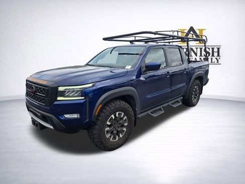 Used 2022 Nissan Frontier PRO-4X w/ Technology Package AWD/4WD image 3