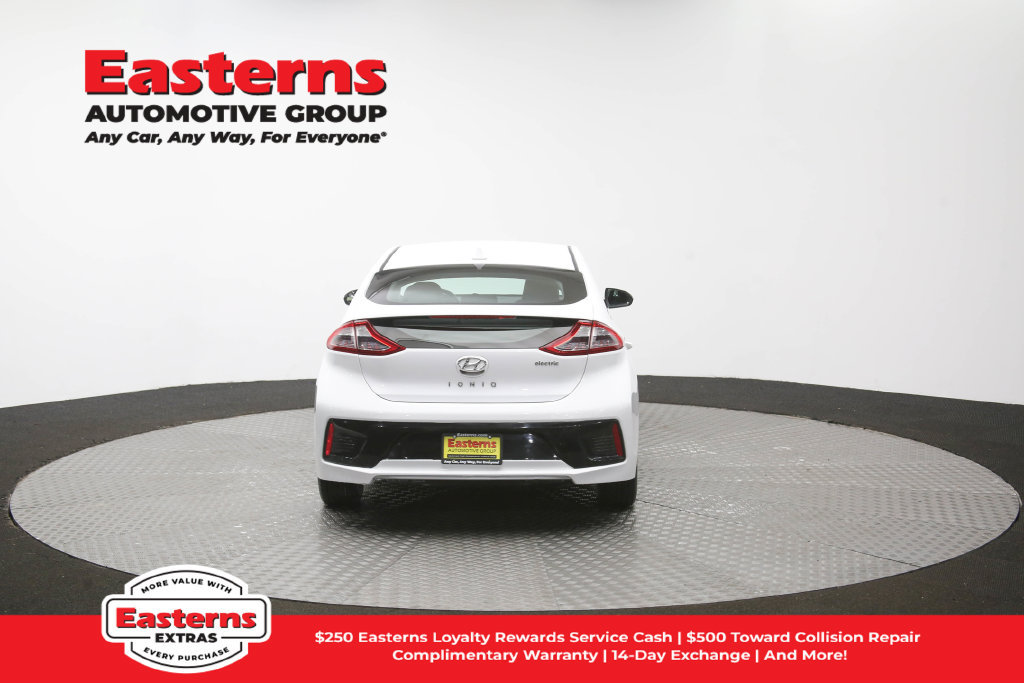 Used 2019 Hyundai Ioniq Electric FWD image 39