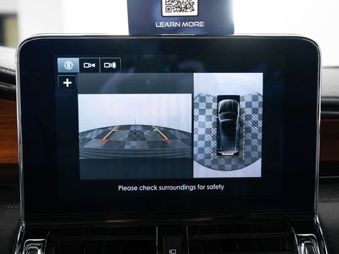 Used 2019 Lincoln Navigator Reserve image 37