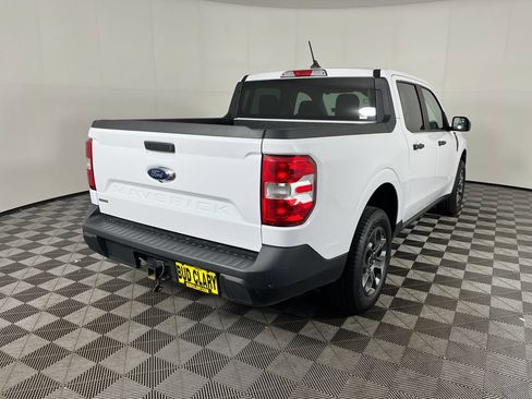 Used 2022 Ford Maverick XLT FWD image 5