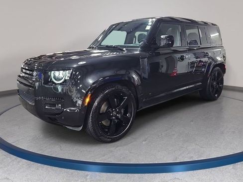 Used 2025 Land Rover Defender 110 V8 AWD/4WD image 1