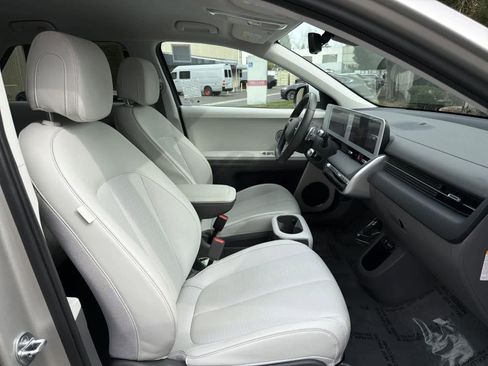 Used 2023 Hyundai Ioniq 5 SEL image 35
