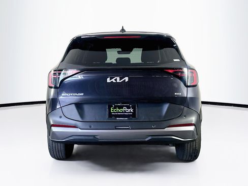 Used 2026 Kia Sportage LX AWD/4WD image 7