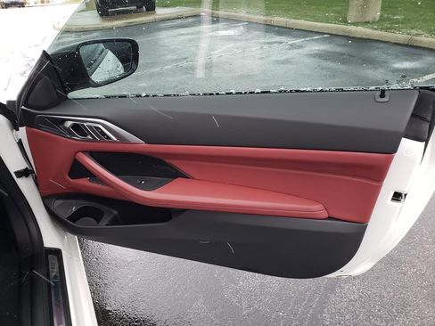 Used 2023 BMW 430i xDrive Coupe w/ M Sport Package image 11