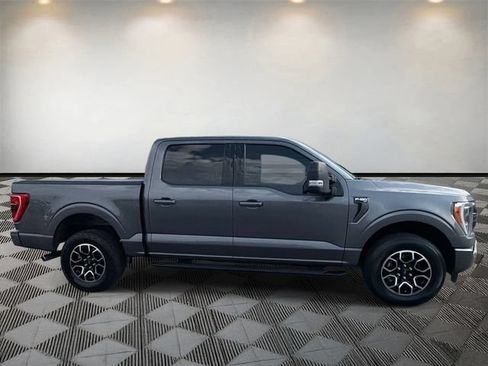 Used 2022 Ford F150 XLT w/ Equipment Group 302A High AWD/4WD image 4
