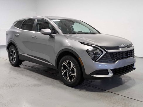 Certified 2024 Kia Sportage LX AWD/4WD image 6