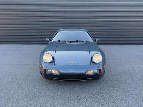 Used 1987 Porsche 928 S4 image 7