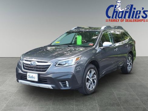 Used 2020 Subaru Outback Touring AWD/4WD image 1