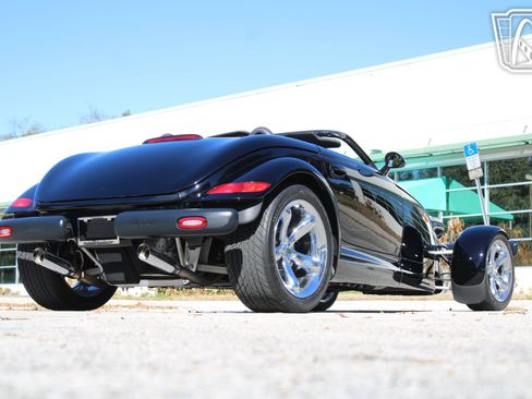 Used 2000 Plymouth Prowler image 8