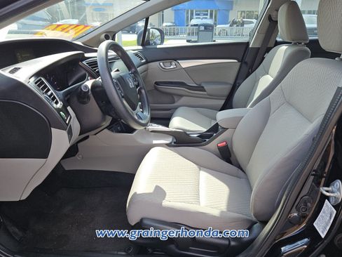 Used 2014 Honda Civic EX image 10