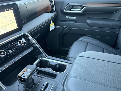 New 2026 GMC Sierra 1500 Denali AWD/4WD image 23