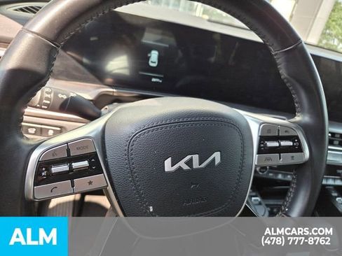Used 2025 Kia Telluride S AWD/4WD image 9