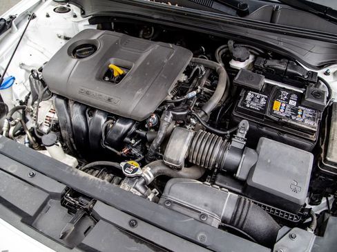 Used 2023 Kia Forte LXS FWD image 22