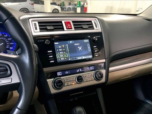 Used 2015 Subaru Legacy 3.6R Limited image 6