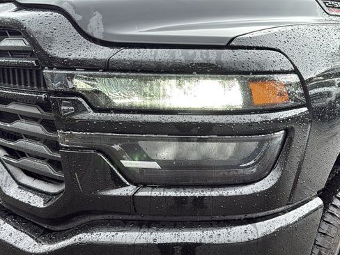 Used 2025 RAM 2500 Big Horn image 9