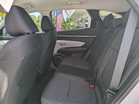Used 2022 Hyundai Tucson SEL FWD image 14