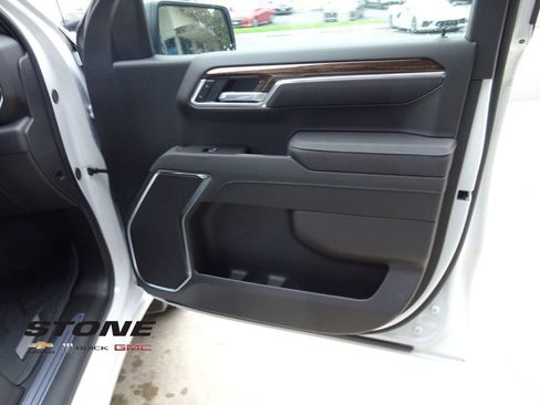 New 2026 GMC Sierra 1500 Elevation image 30