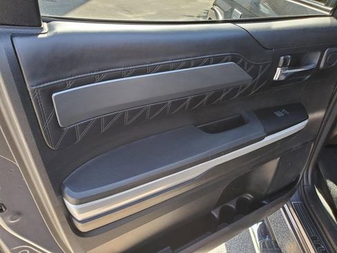 Used 2019 Toyota Tundra Platinum AWD/4WD image 11