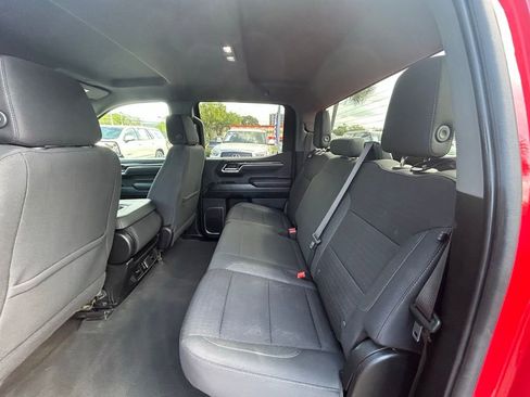 Used 2025 Chevrolet Silverado 1500 LT RWD image 12