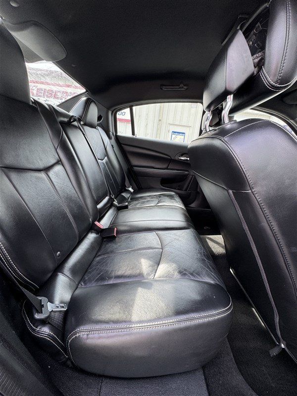 Used 2013 Chrysler 200 Limited FWD image 13