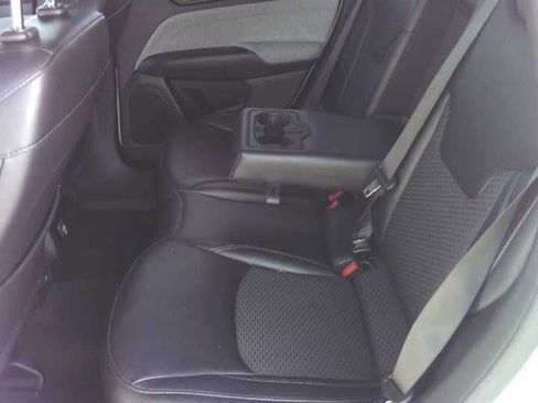 Used 2024 Jeep Compass Latitude AWD/4WD image 9